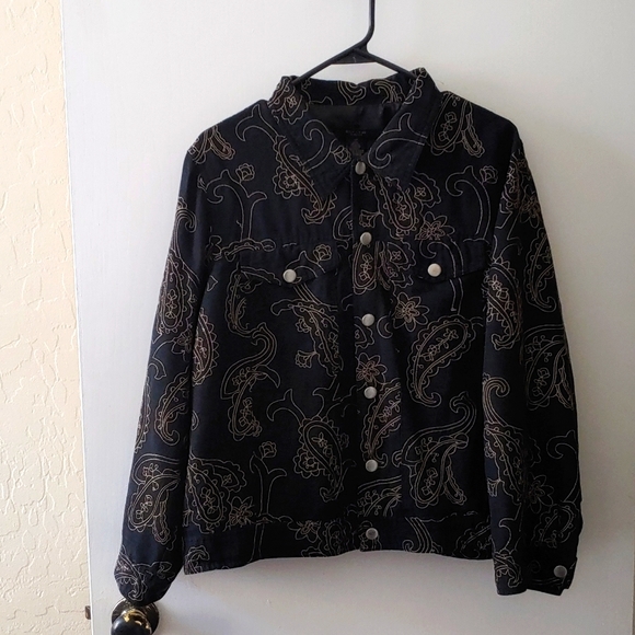 Silkland Woman western style black w/gold thread design, metal buttons, 2 pocket - Picture 1 of 4